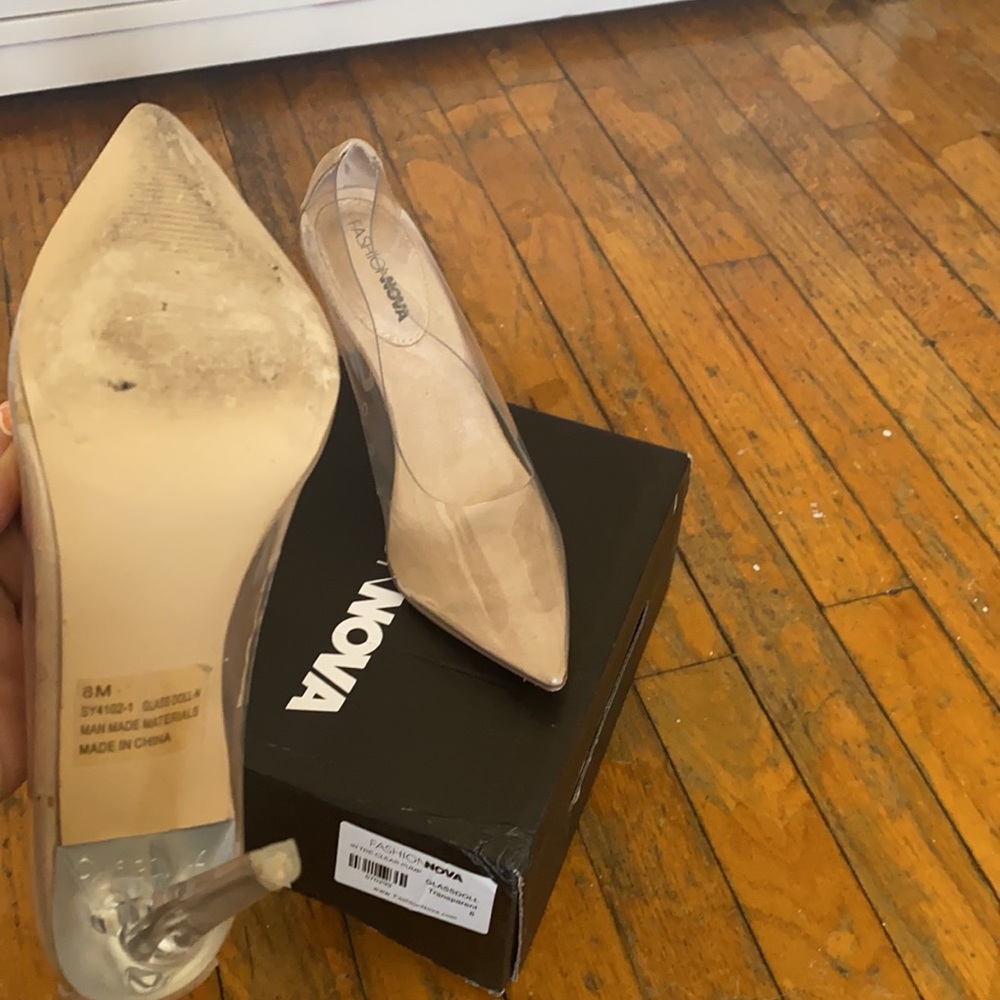 Heels - Picture 3 of 3